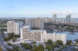 500 Three Islands Boulevard, Hallandale Beach, FL 33009 - Photo 31