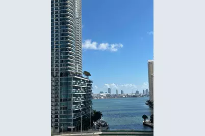 31 SE 5th St #3916, Miami, FL 33131 - Photo 13