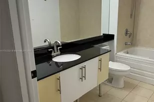 31 SE 5th St, Miami, FL 33131 - Photo 43