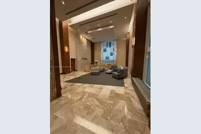 31 SE 5th St #3916, Miami, FL 33131 - Photo 7