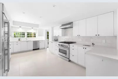 6655 Pinetree Ln, Miami Beach, FL 33141 - Photo 5