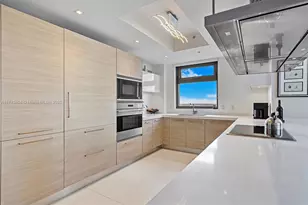 17301 Biscayne Blvd, North Miami Beach, FL 33160 - Photo 23