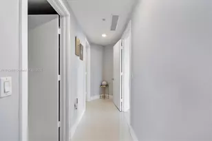 17301 Biscayne Blvd, North Miami Beach, FL 33160 - Photo 45