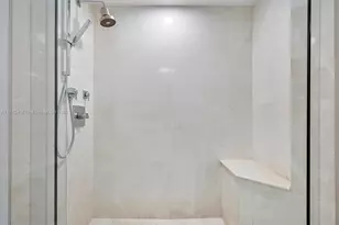 17301 Biscayne Blvd, North Miami Beach, FL 33160 - Photo 51