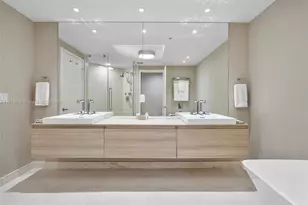 17301 Biscayne Blvd, North Miami Beach, FL 33160 - Photo 49