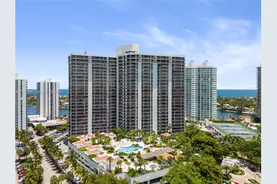 20281 E Country Club Dr #403, Aventura, FL 33180 - Photo 51