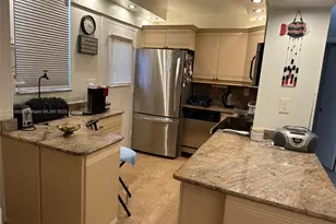 2903 Point E Dr, Aventura, FL 33160 - Photo 9