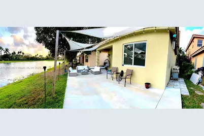 3772 NE 9th Ct, Homestead, FL 33033 - Photo 9