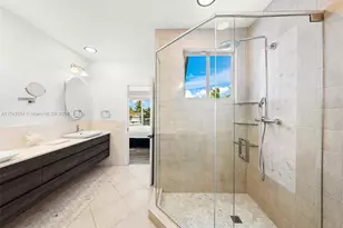 3251 NE 164th St, North Miami Beach, FL 33160 - Photo 43