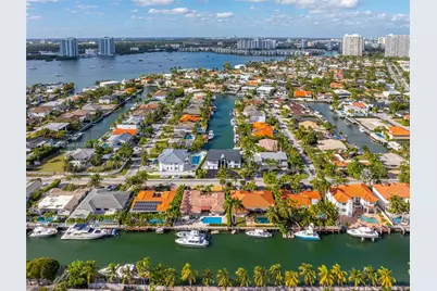 3251 NE 164th St, North Miami Beach, FL 33160 - Photo 63