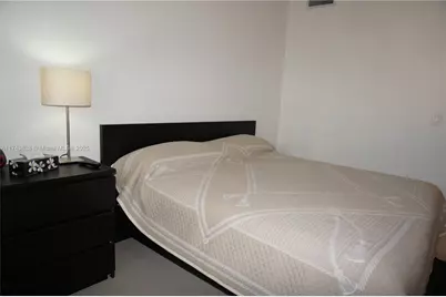 19390 Collins Ave #PH-26, Sunny Isles Beach, FL 33160 - Photo 15