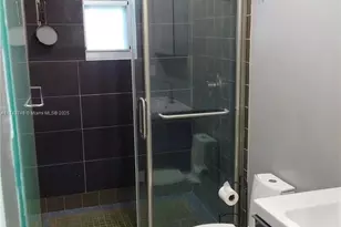 1525 Meridian Ave, Miami Beach, FL 33139 - Photo 23