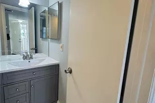 5155 E Sabal Palm Blvd, Tamarac, FL 33319 - Photo 17