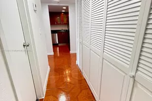 13499 Biscayne Blvd, North Miami, FL 33181 - Photo 25