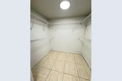 13499 Biscayne Blvd #1114, North Miami, FL 33181 - Photo 15