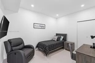 17375 Collins Ave, Sunny Isles Beach, FL 33160 - Photo 31