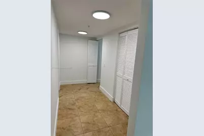 41 SE 5th St #808, Miami, FL 33131 - Photo 19