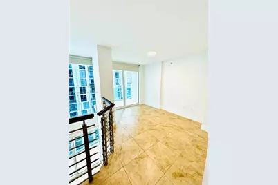 41 SE 5th St #808, Miami, FL 33131 - Photo 15