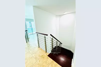 41 SE 5th St #808, Miami, FL 33131 - Photo 31