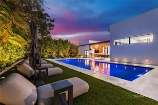 1941 NE 196th Terrace, Miami, FL 33179 - Photo 47