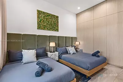 1941 NE 196th Ter, Miami, FL 33179 - Photo 85