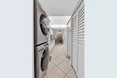 1161 NW 13th St #4, Boca Raton, FL 33486 - Photo 9