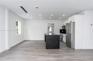 805 Sultan Ave, Opa-Locka, FL 33054 - Photo 13