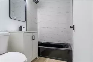 805 Sultan Ave, Opa-Locka, FL 33054 - Photo 29