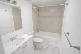 4174 Inverrary Dr, Lauderhill, FL 33319 - Photo 21