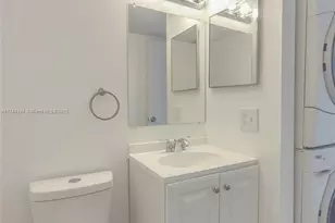 4174 Inverrary Dr, Lauderhill, FL 33319 - Photo 11