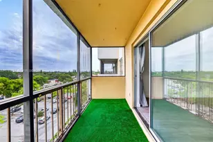4174 Inverrary Dr, Lauderhill, FL 33319 - Photo 15
