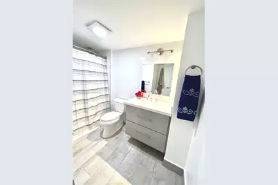 3625 N Country Club Dr #404, Aventura, FL 33180 - Photo 19