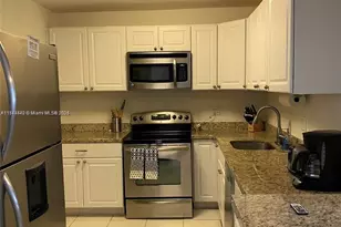 3725 S Ocean Dr, Hollywood, FL 33019 - Photo 11