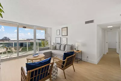 100 Bayview Dr #1024, Sunny Isles Beach, FL 33160 - Photo 9