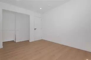 1985 Calais, Miami Beach, FL 33141 - Photo 5