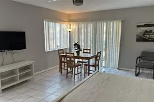 90 Isle of Venice Dr, Fort Lauderdale, FL 33301 - Photo 1