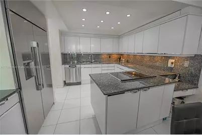 9801 Collins Ave #14D, Bal Harbour, FL 33154 - Photo 7