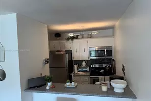 1225 NE 124th St, North Miami, FL 33161 - Photo 7