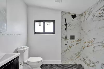 1628 NE 7th Ave, Fort Lauderdale, FL 33305 - Photo 19