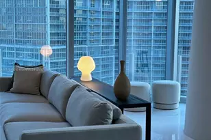 300 Biscayne Blvd Way, Miami, FL 33131 - Photo 13