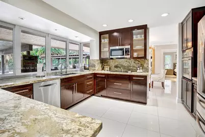 17500 SW 68th Ct, Southwest Ranches, FL 33331 - Photo 13