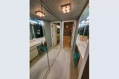 5757 Collins Ave #1902, Miami Beach, FL 33140 - Photo 13