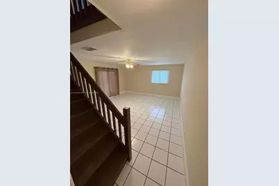 129 San Remo Blvd, North Lauderdale, FL 33068 - Photo 9