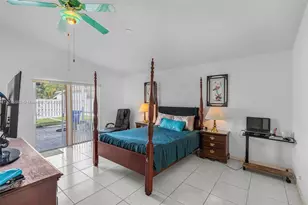 13275 NW 15th St, Pembroke Pines, FL 33028 - Photo 11