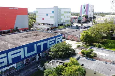 321 NW 37th St, Miami, FL 33127 - Photo 27