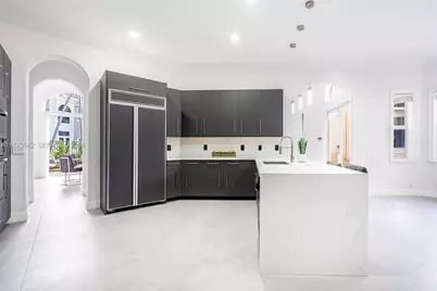 920 Captiva Dr, Hollywood, FL 33019 - Photo 21