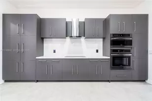 920 Captiva Dr, Hollywood, FL 33019 - Photo 23