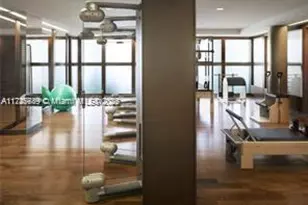 6801 Collins Ave, Miami Beach, FL 33141 - Photo 19