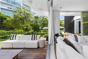 810 W 47th Ct - The Ritz Carlton Miami Beach, Miami Beach, FL 33140 - Photo 7