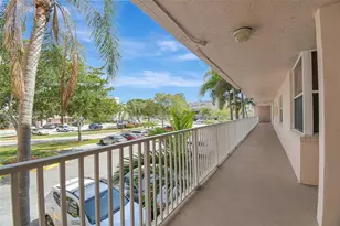 10456 NW 24th Pl, Sunrise, FL 33322 - Photo 5